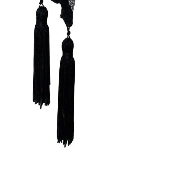 Selga one size black & white paisley tassel ruana open front - Picture 10 of 12